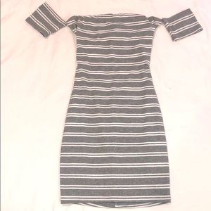 Ribbed backless midi dress